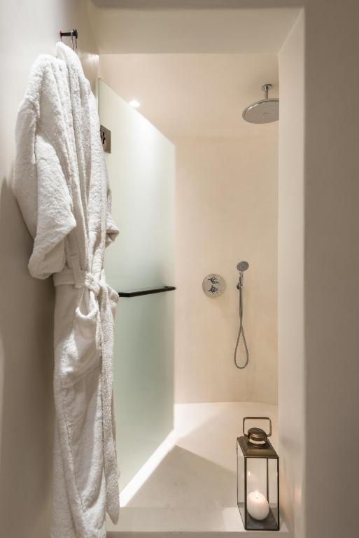 Porto Fira Suites - Resim 30