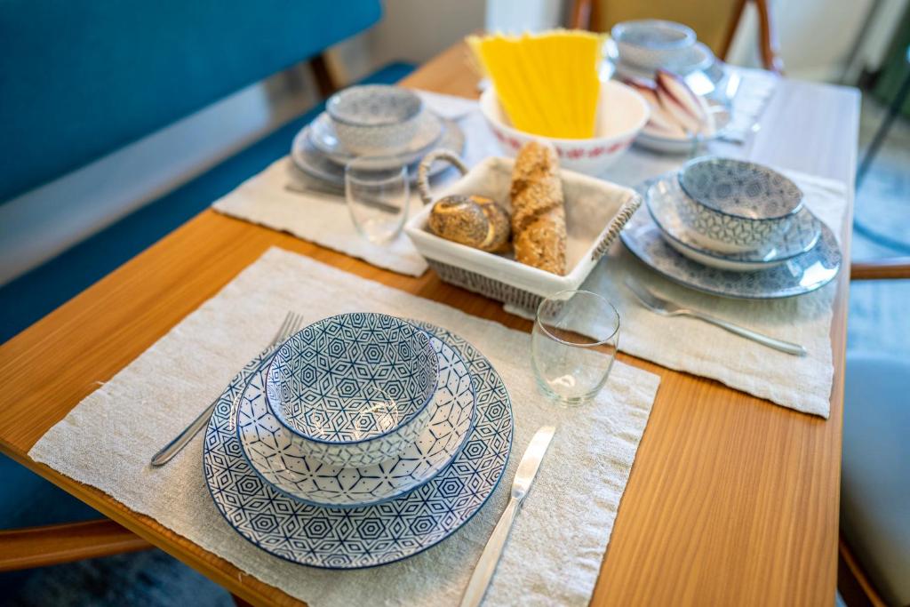 Gästehaus Schusser an der Therme, Frühstück, Doppelzimmer und Ferienwohnung - 11