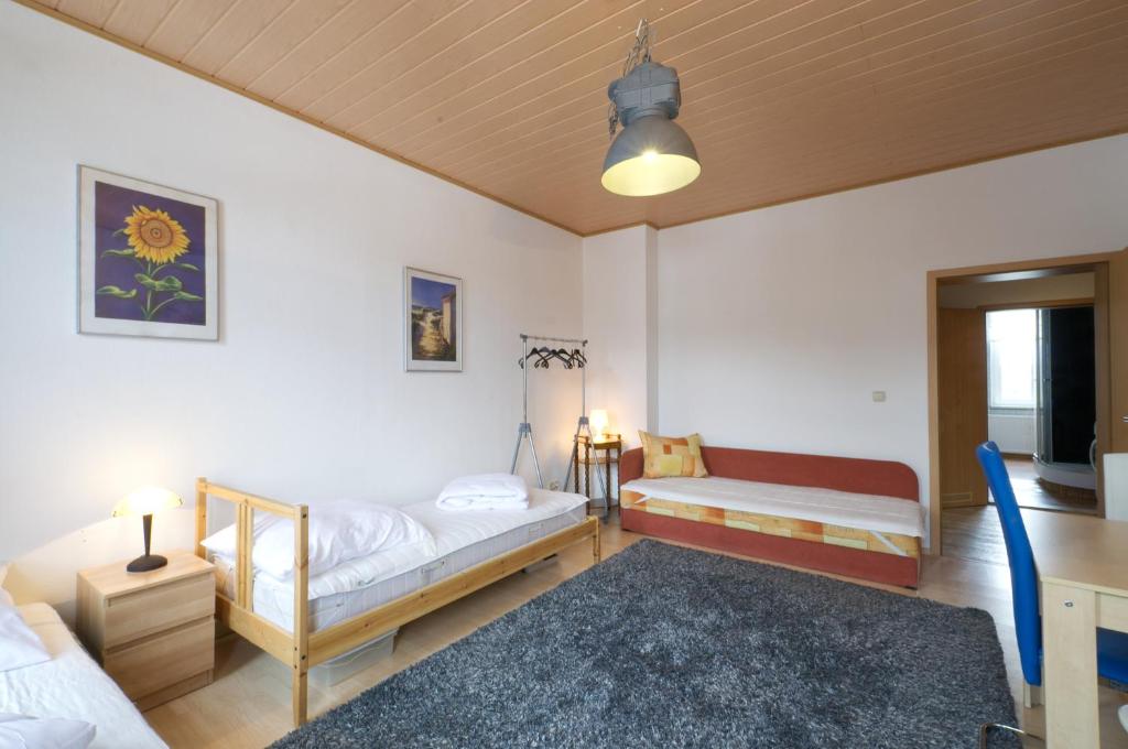 Postel nebo postele na pokoji v ubytování EF29-Zimmer am Busbahnhof