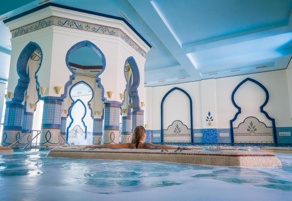Бассейн в The Cascades Golf Resort, Spa & Thalasso или поблизости