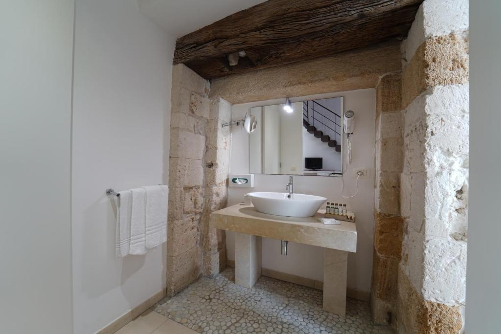 A bathroom at Life Hotels Kalaonda Resort