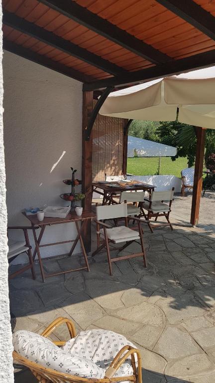 Patio nebo venkovní prostory v ubytování Konstantinos's luxury residence Sani