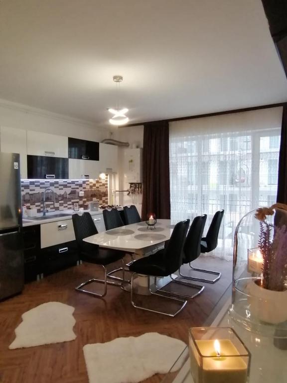Iris Vivo Mall - One-Bedroom Apartment