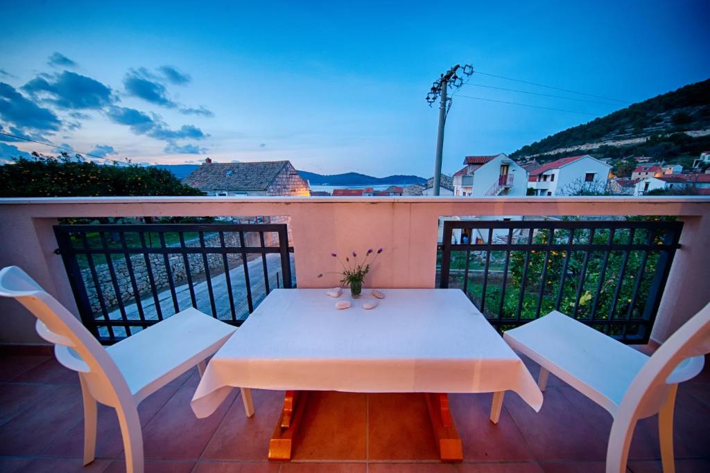 Příroda nedaleko apartmánu