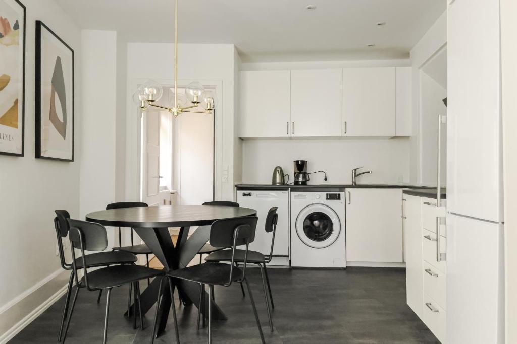 Perfect Flats in Superb Location by Strøget, the Metro & Attractions - Charming Apartment In Central CPH