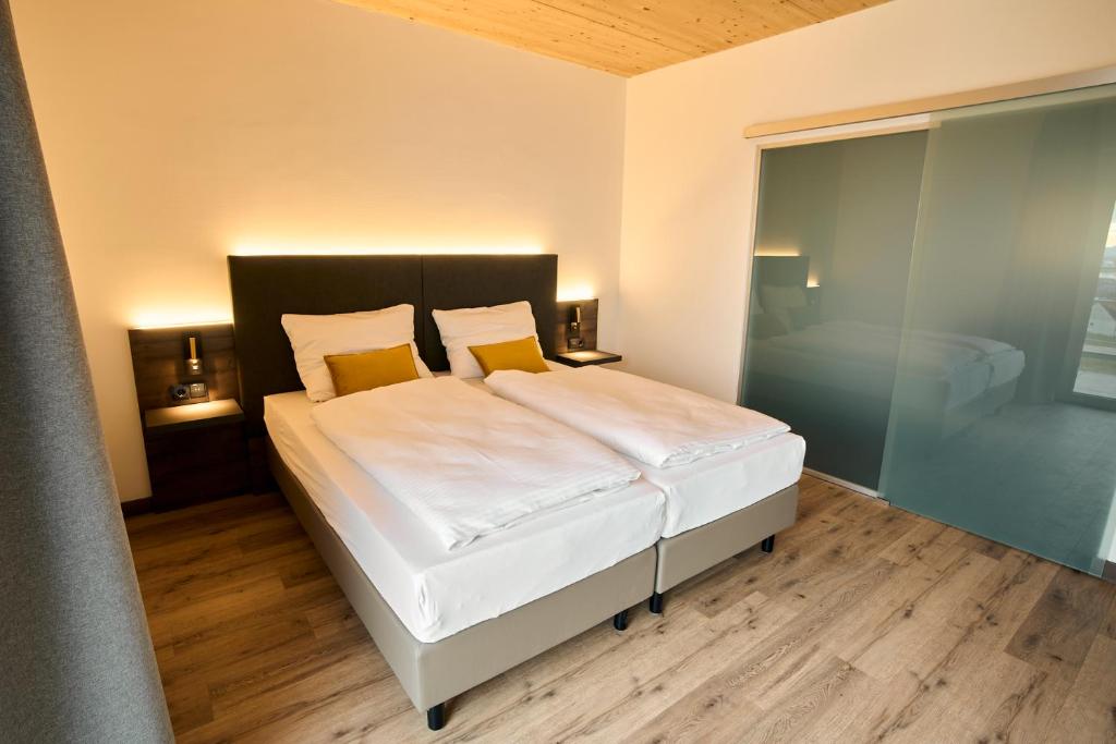 Hotel Kapelle - Suite With Lake View