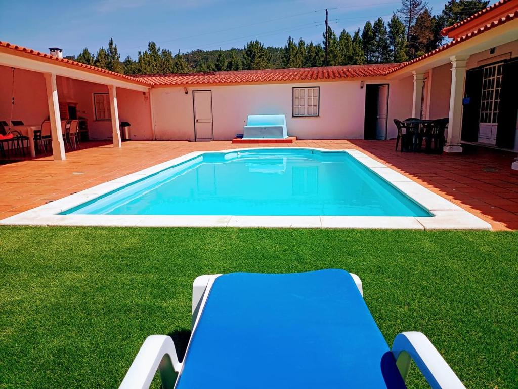 Bazén v ubytování La Nara Villa nebo v jeho okolí