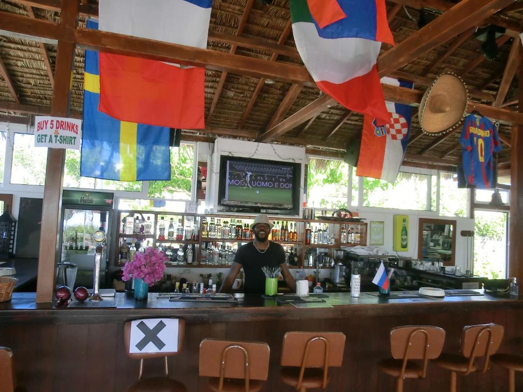 Restaurace v ubytování Santorini Camping & Hostel
