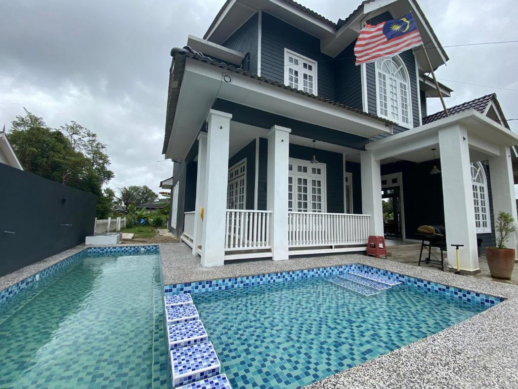 Kolam renang di atau dekat dengan Shafickza Guesthouse