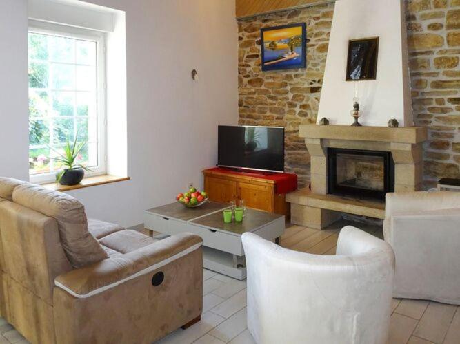 Semi-detached house, Fouesnant - Casa De Vacaciones De Tres Habitaciones