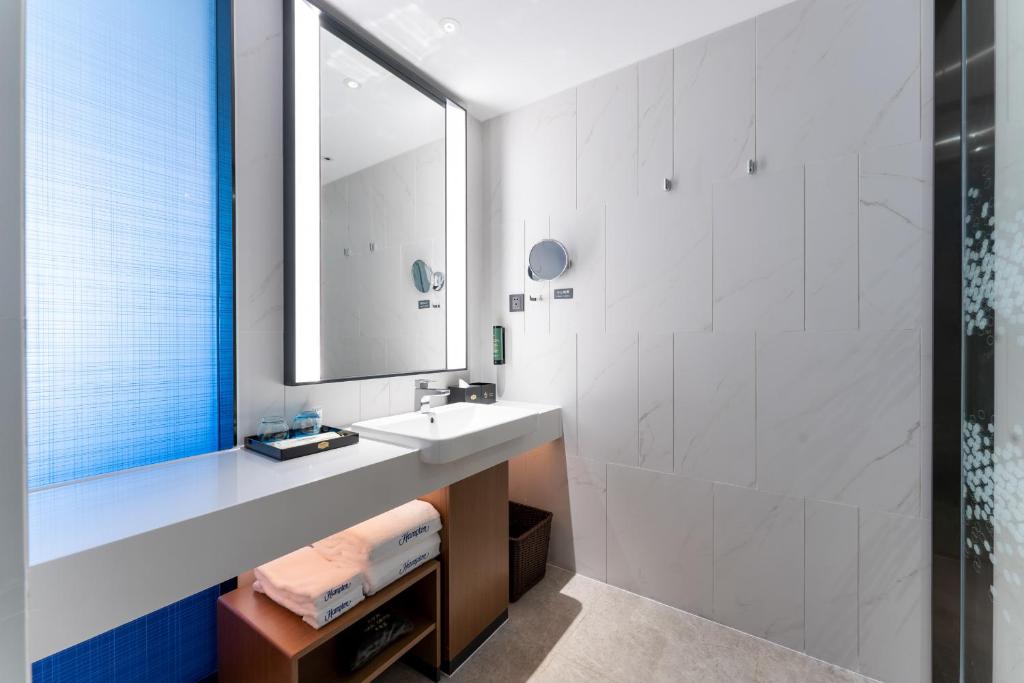 Koupelna v ubytování Hampton by Hilton Guangzhou Jinshazhou
