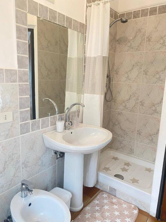 A bathroom at Girasole
