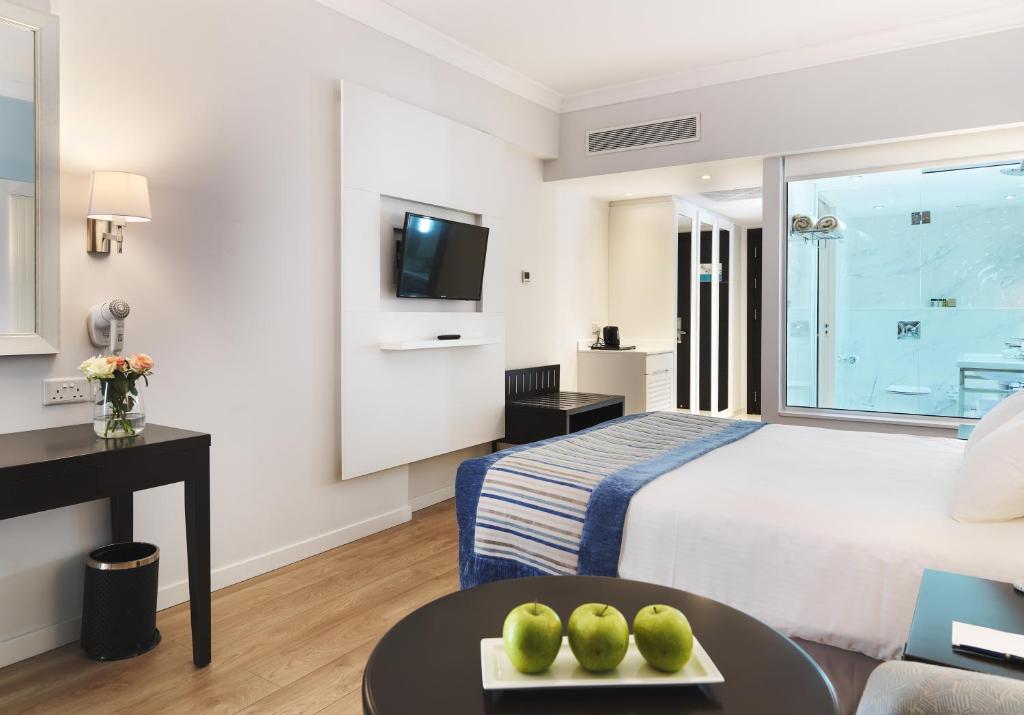 Olympic Lagoon Resort Ayia Napa - Chambre De Luxe (vue Intérieure)