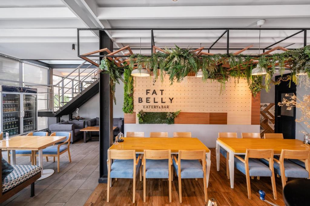 Manhattan Pattaya Hotel - SHA Extra Plus - Resim 34