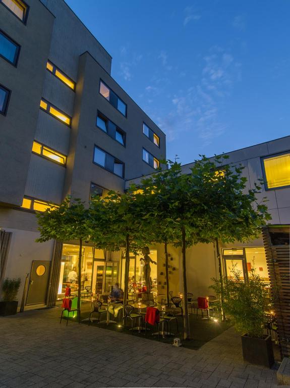 Budova, kde se hotel nachází