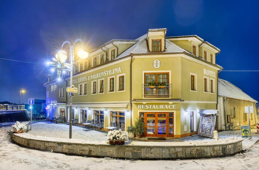 Budova, kde se hotel nachází