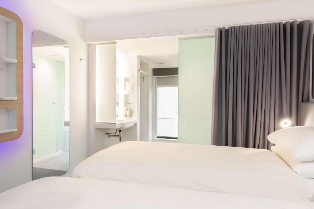 YOTEL Edinburgh - Resim 27