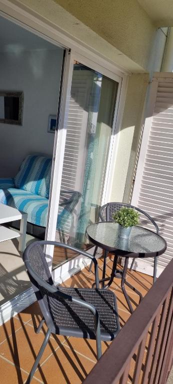 Posedenie v ubytovaní Sa Shei Apartment Tossa de Mar