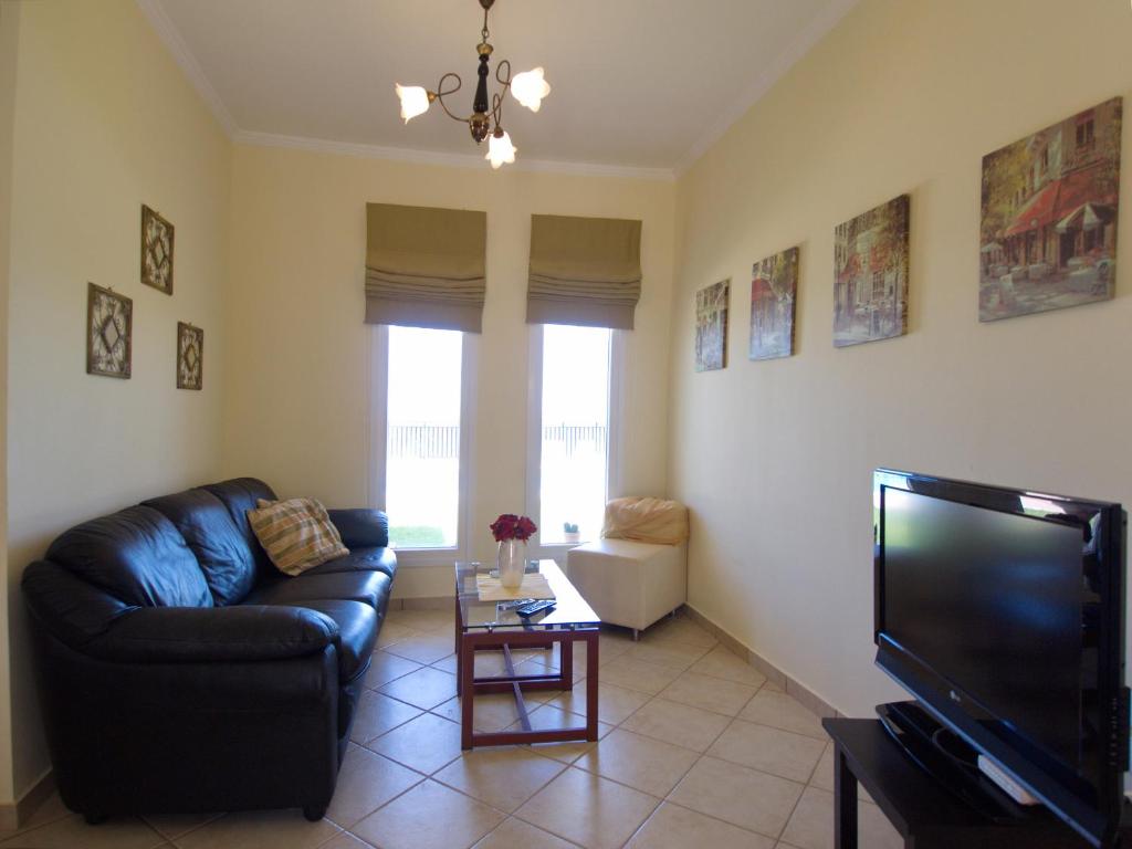 A television and/or entertainment centre at Villa Seagull