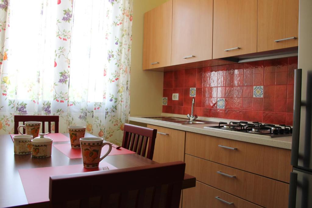 Kuchyň nebo kuchyňský kout v ubytování B&B Trapani Bedda