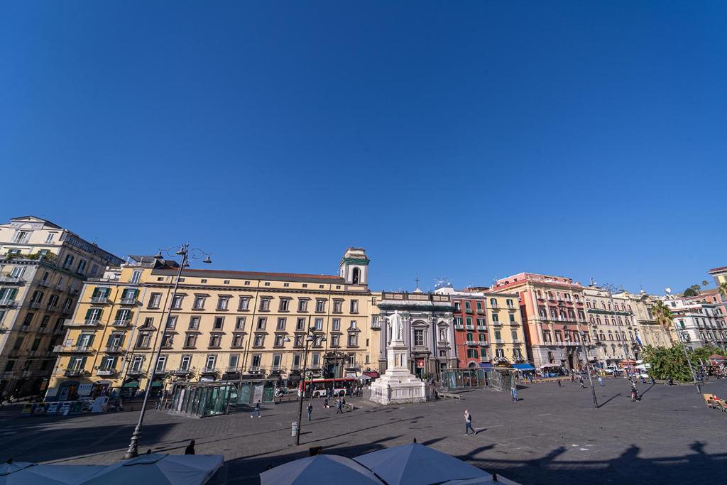 Widok na miasto Neapol z tego pensjonatu