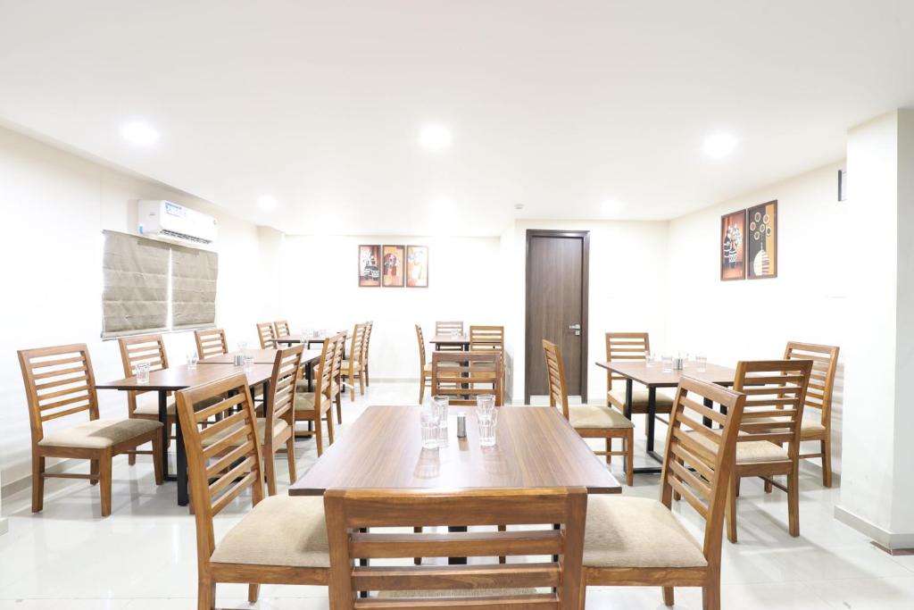 Posezení v ubytování Alba Premier, Ahmedabad