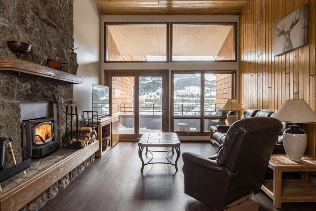 Skycrest 1728, Big Sky (updated prices 2024)