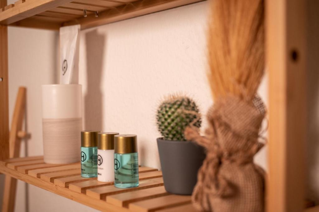 Exklusive Wohnung mit Kingsize-Bett I 75qm I am See I Waschmaschine I Streaming I gratis Kaffee & Teeangebot - Two-Bedroom Apartment