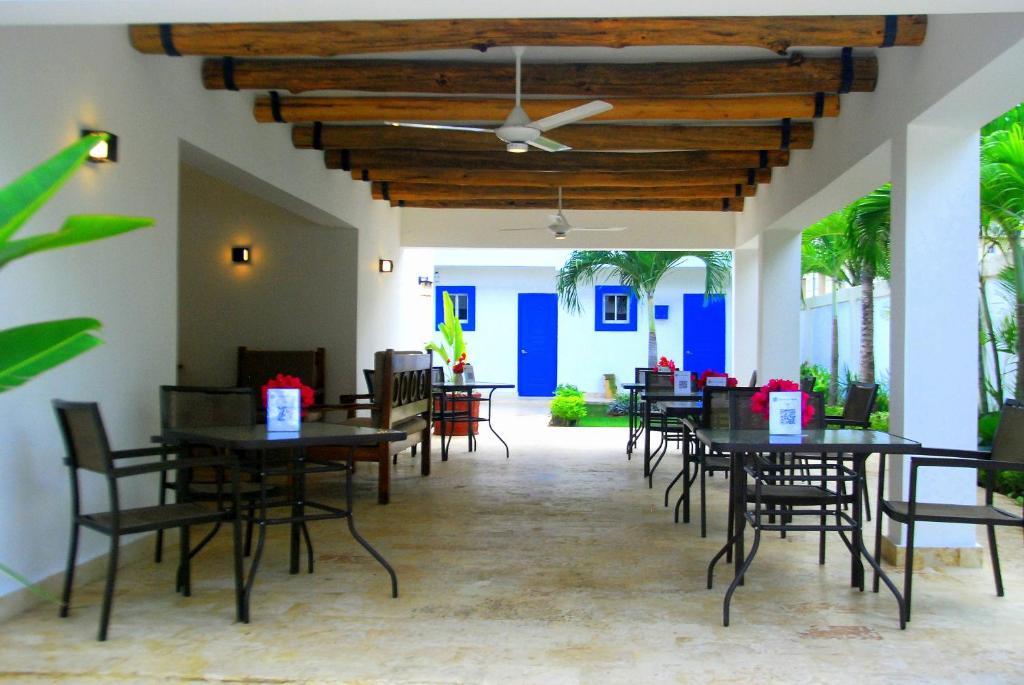 Restaurace v ubytování Nuovo Hotel Playa Catalina
