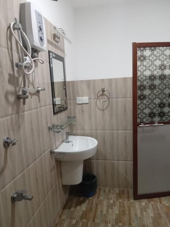 Koupelna v ubytování Holiday Villa