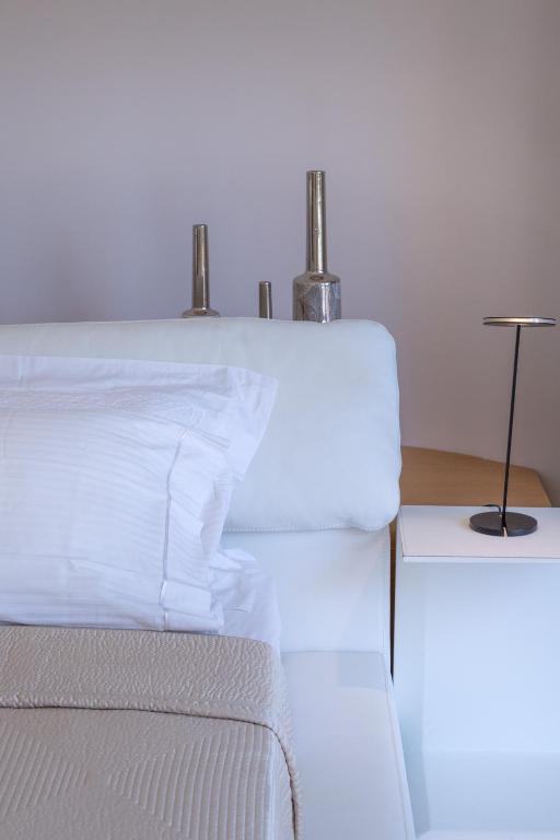 Postel nebo postele na pokoji v ubytování Luxurious Villa Philoxenia