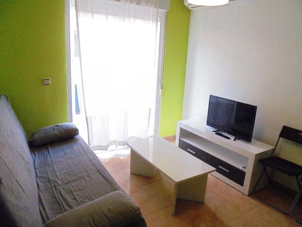 A television and/or entertainment centre at Llandels 21