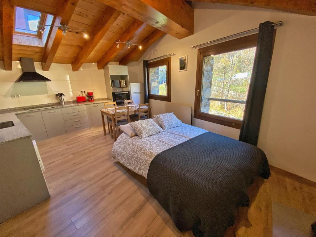 Kuchyň nebo kuchyňský kout v ubytování Casa amb molt encant i tranquilitat.
