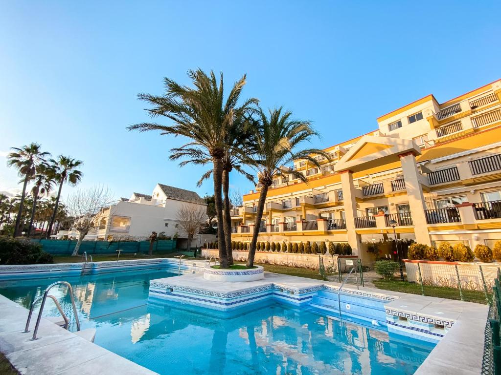 Apartamento Romana Playa, Marbella – Precios actualizados 2023