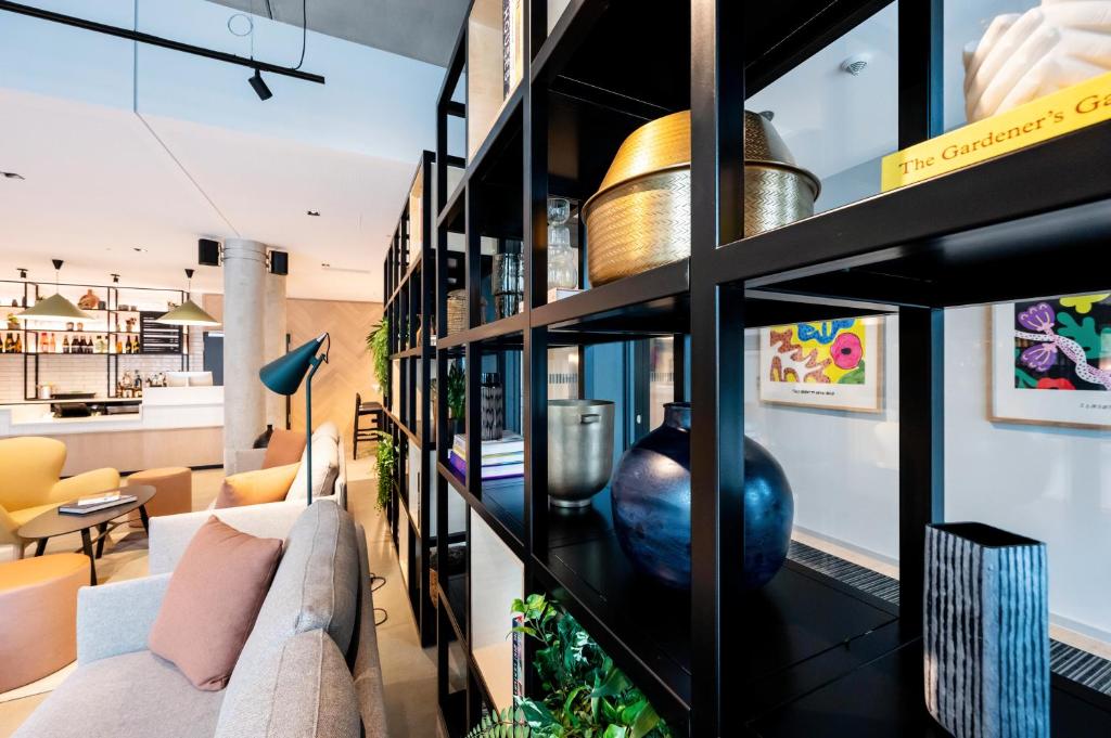 Staycity Aparthotels Frankfurt Airport - Resim 14