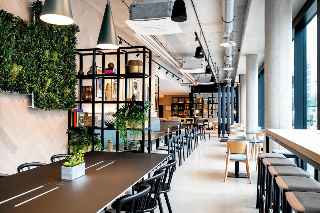 Staycity Aparthotels Frankfurt Airport - Resim 10