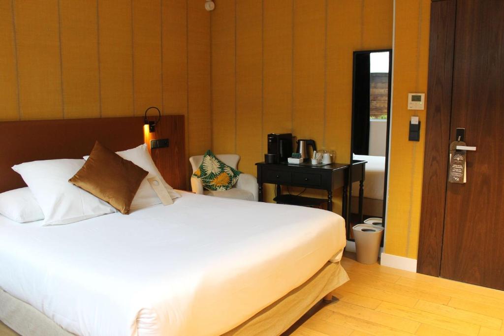 Hotel L'Arbre Voyageur - LILLE - Resim 25