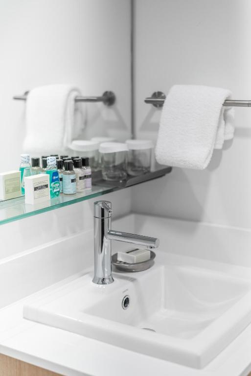 Gage Suites at UBC - Resim 16