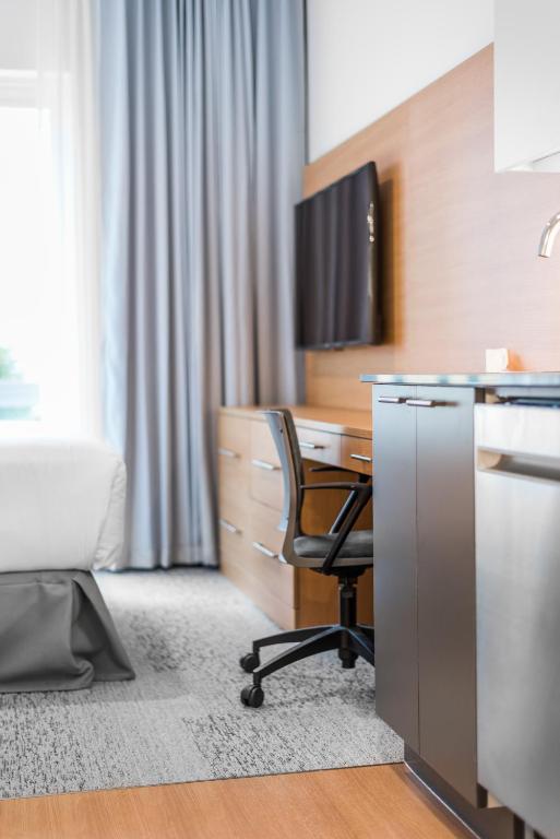 Gage Suites at UBC - Resim 12