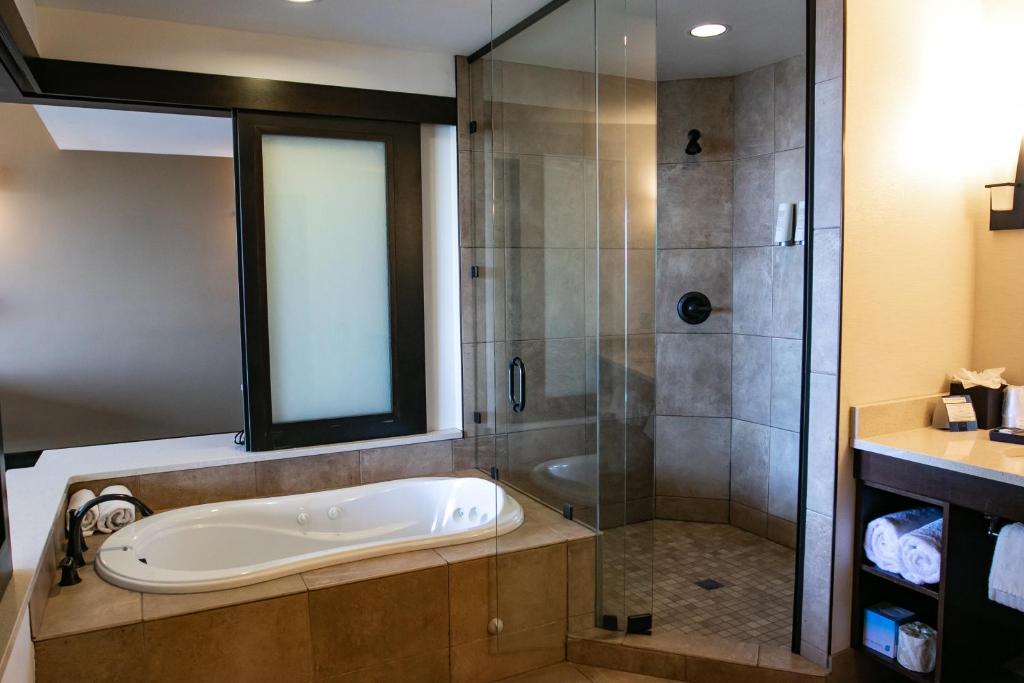 Swinomish Casino & Lodge - 