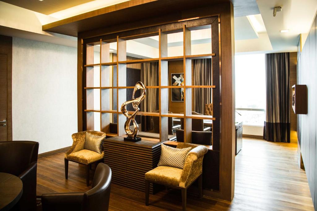 The Grand Fourwings Convention Hotel Bangkok - Resim 40