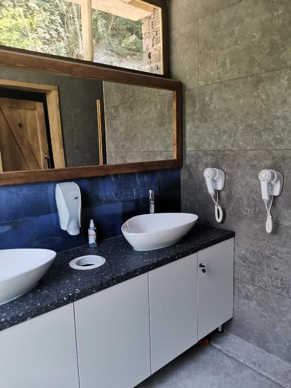 Koupelna v ubytování Glamping Bagrem