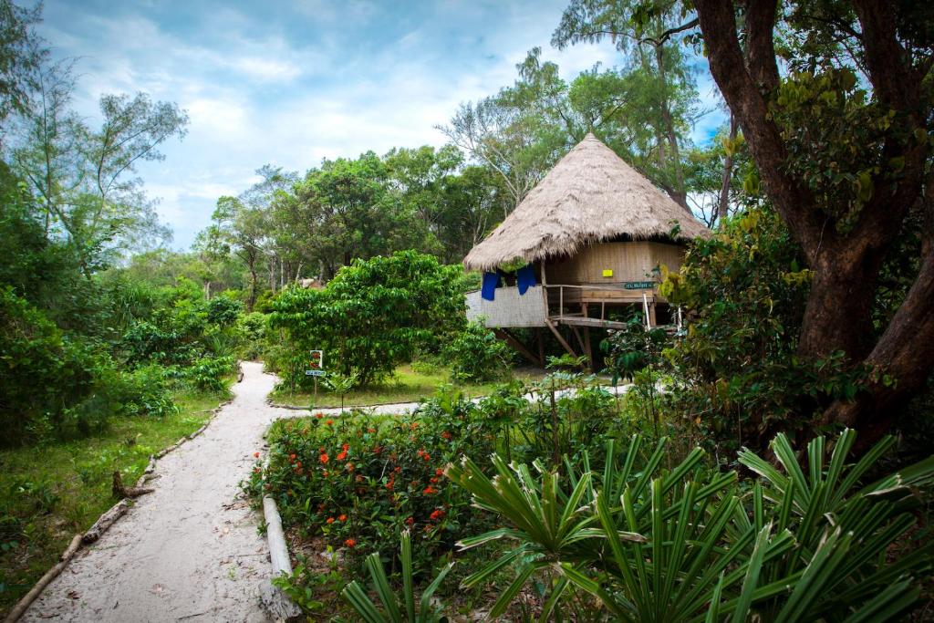 Zahrada ubytování Kactus-Your Island Sanctuary On Koh Ta Kiev