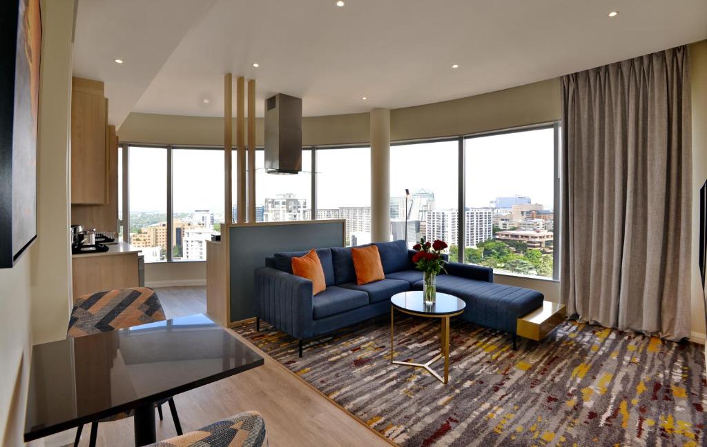 @Sandton Hotel - Junior Suite