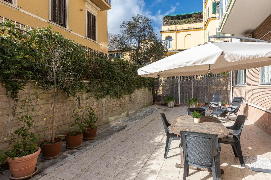 Zdjęcie z galerii obiektu Parioli Garden-Rental in Rome w Rzymie
