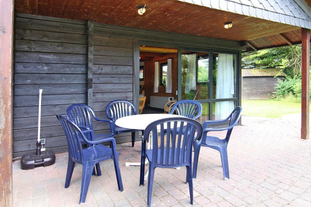 Patio nebo venkovní prostory v ubytování Blockhaus in Damp