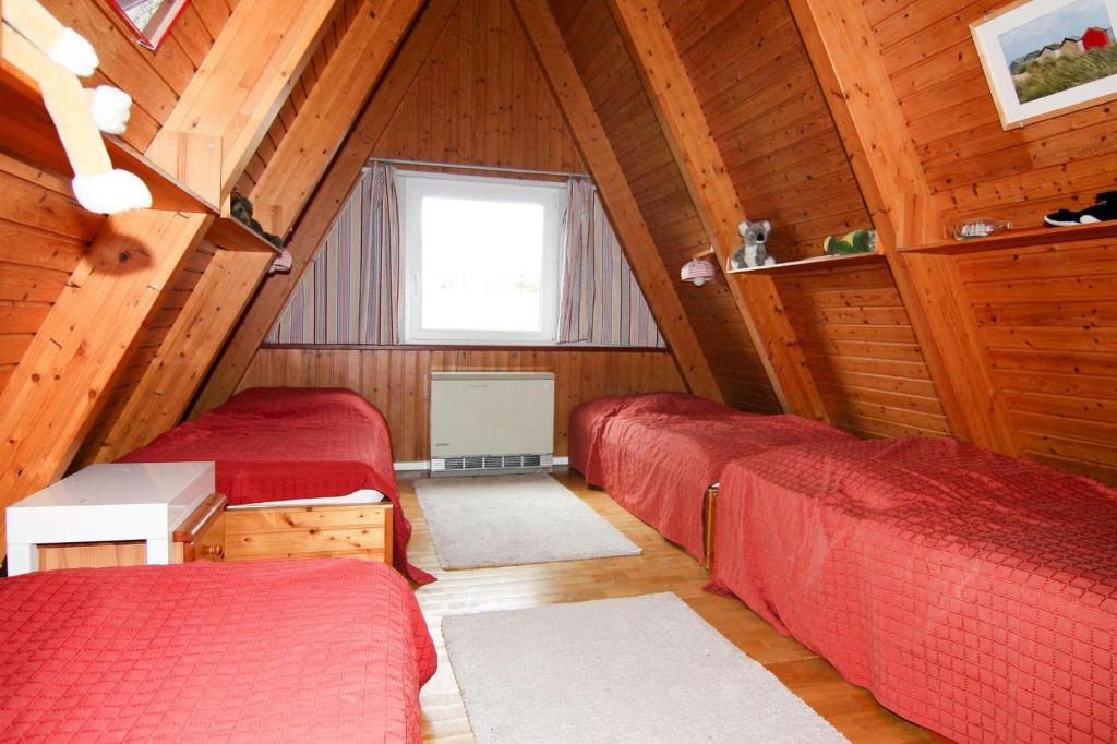 Posezení v ubytování Tent Roof House in Damp near Baltic Sea Beach