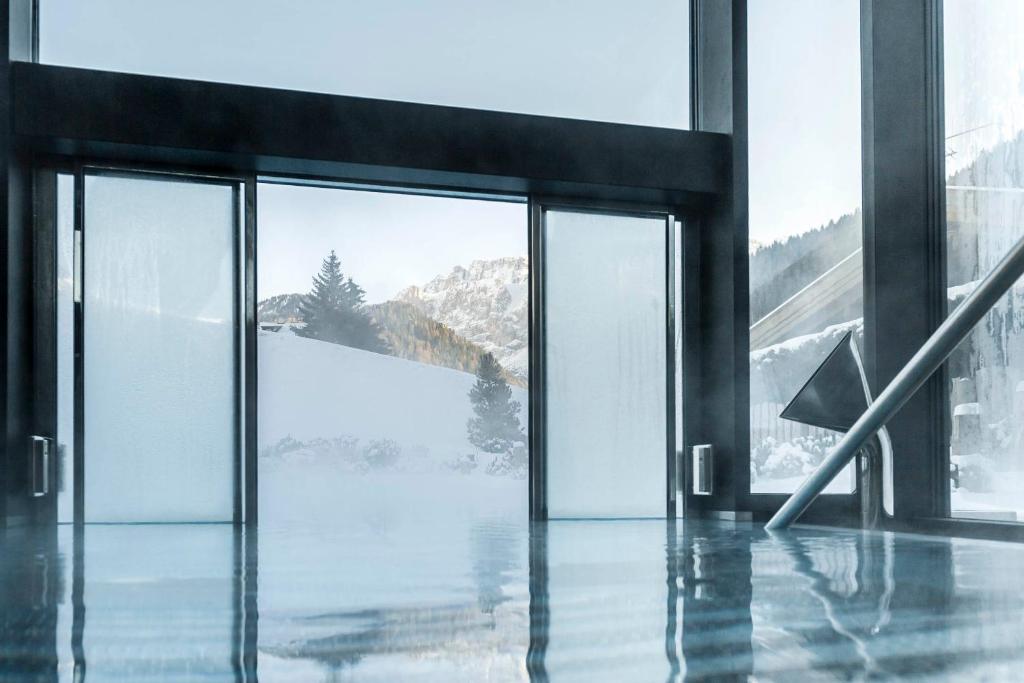 Hotel Portillo Dolomites 1966' v zimě