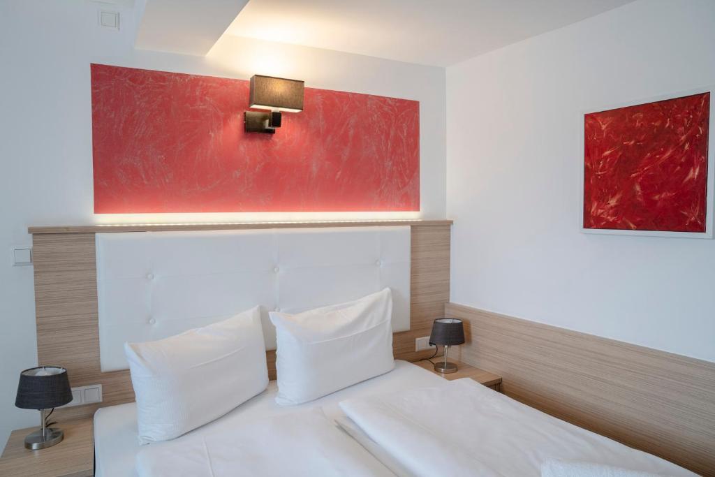 Alpha & Omega Hotel - Resim 42