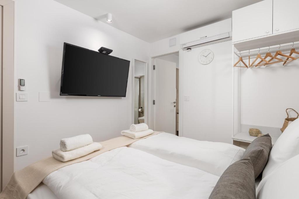 Main Street apartments - Standard Studio